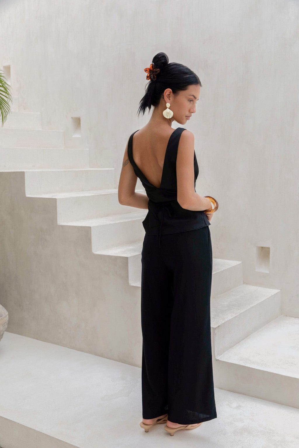 Essence Of Sunlight Satin Top Black